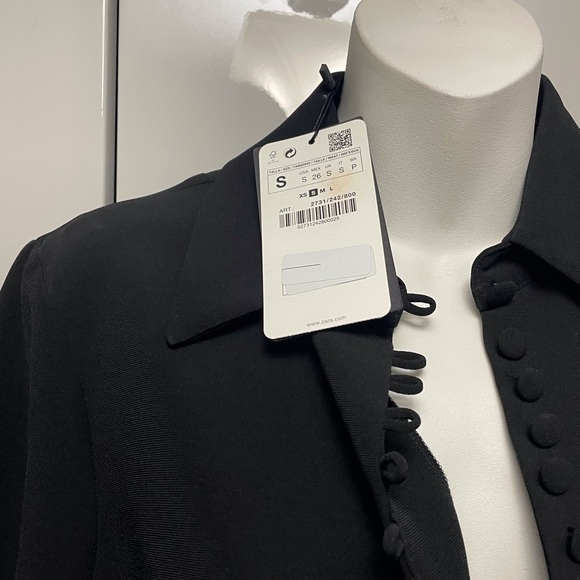 Brand new Zara top. - Picture 4 of 6